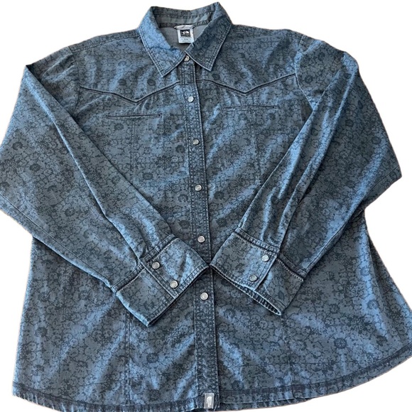 North Face Women’s A5 Series Western Shirt Size XL Streetwear Athliesure Casual - Picture 2 of 14